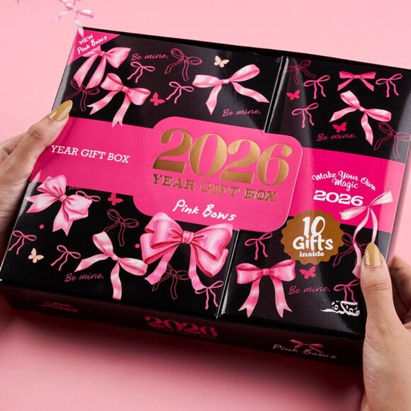 Pink Bows 2026 Year Gift Box - Picture 1 of 11